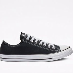 Black Converse Chuck Taylor All Star